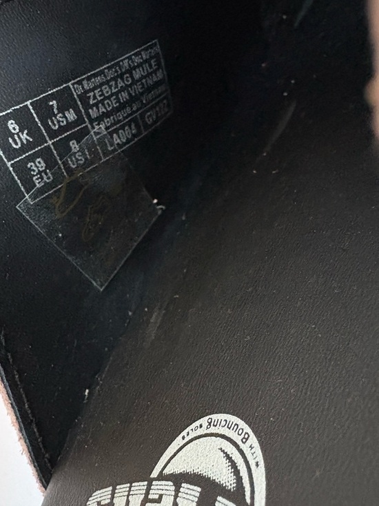 NWOT Dr. Martens Zebzag Suede Slingback Platform Mules Size 8 Women’s/ 7 Men’s - Picture 12 of 13